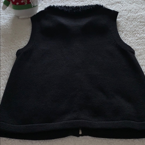 🎅🏼CHRISTMAS🎄VEST❤️ - Picture 7 of 8